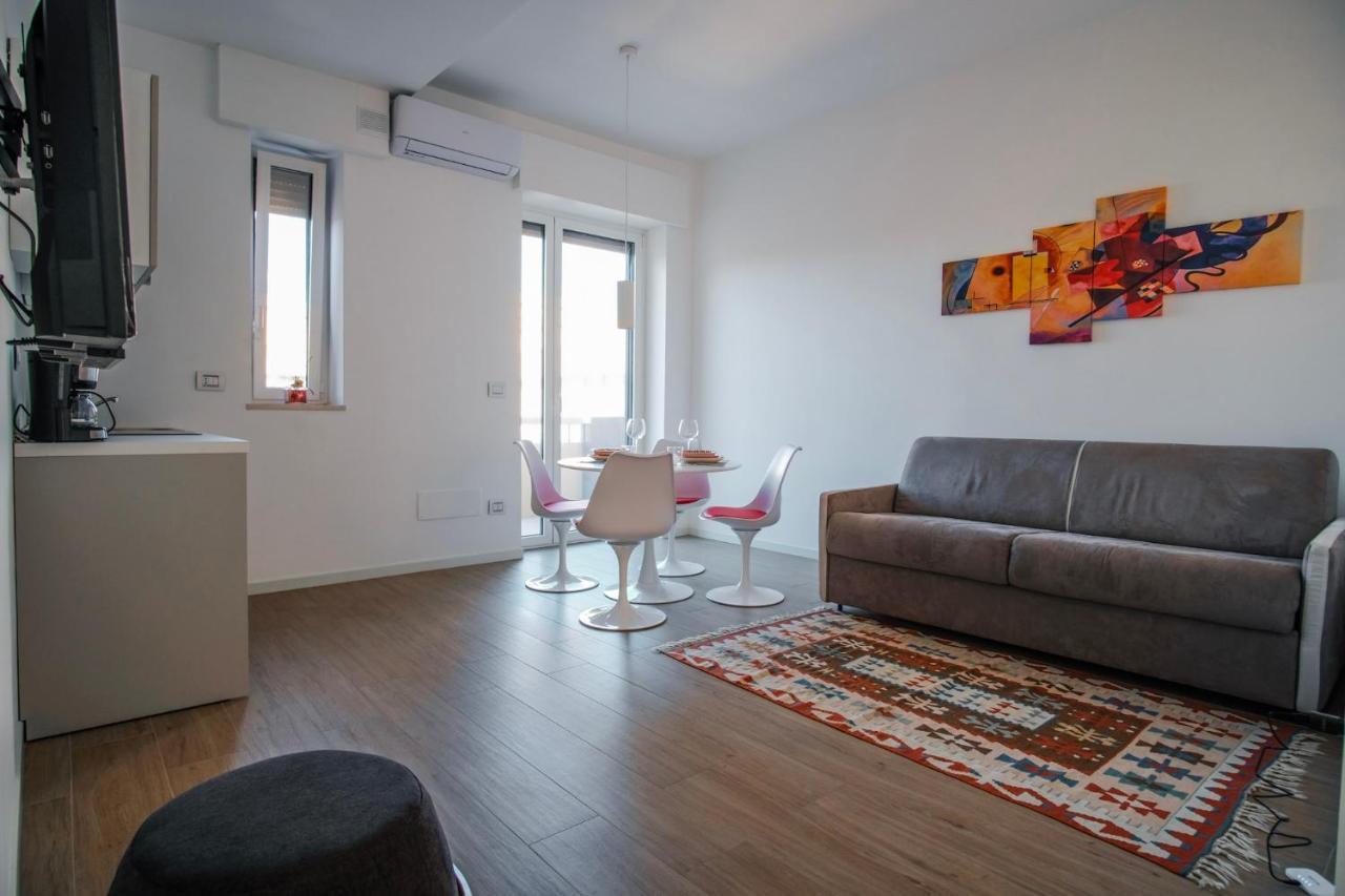 Rossani Suites&Aparts Bari Ngoại thất bức ảnh