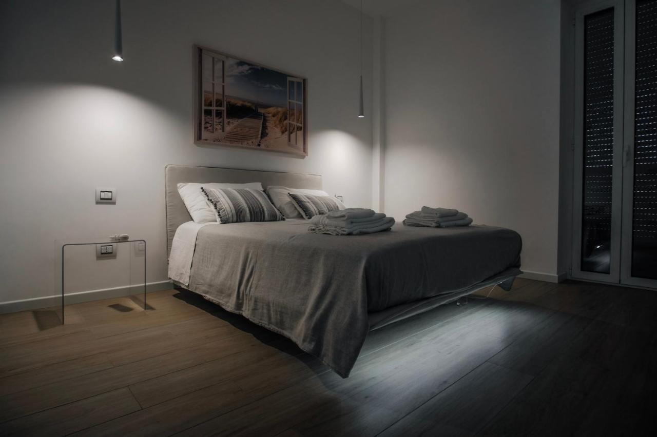 Rossani Suites&Aparts Bari Ngoại thất bức ảnh