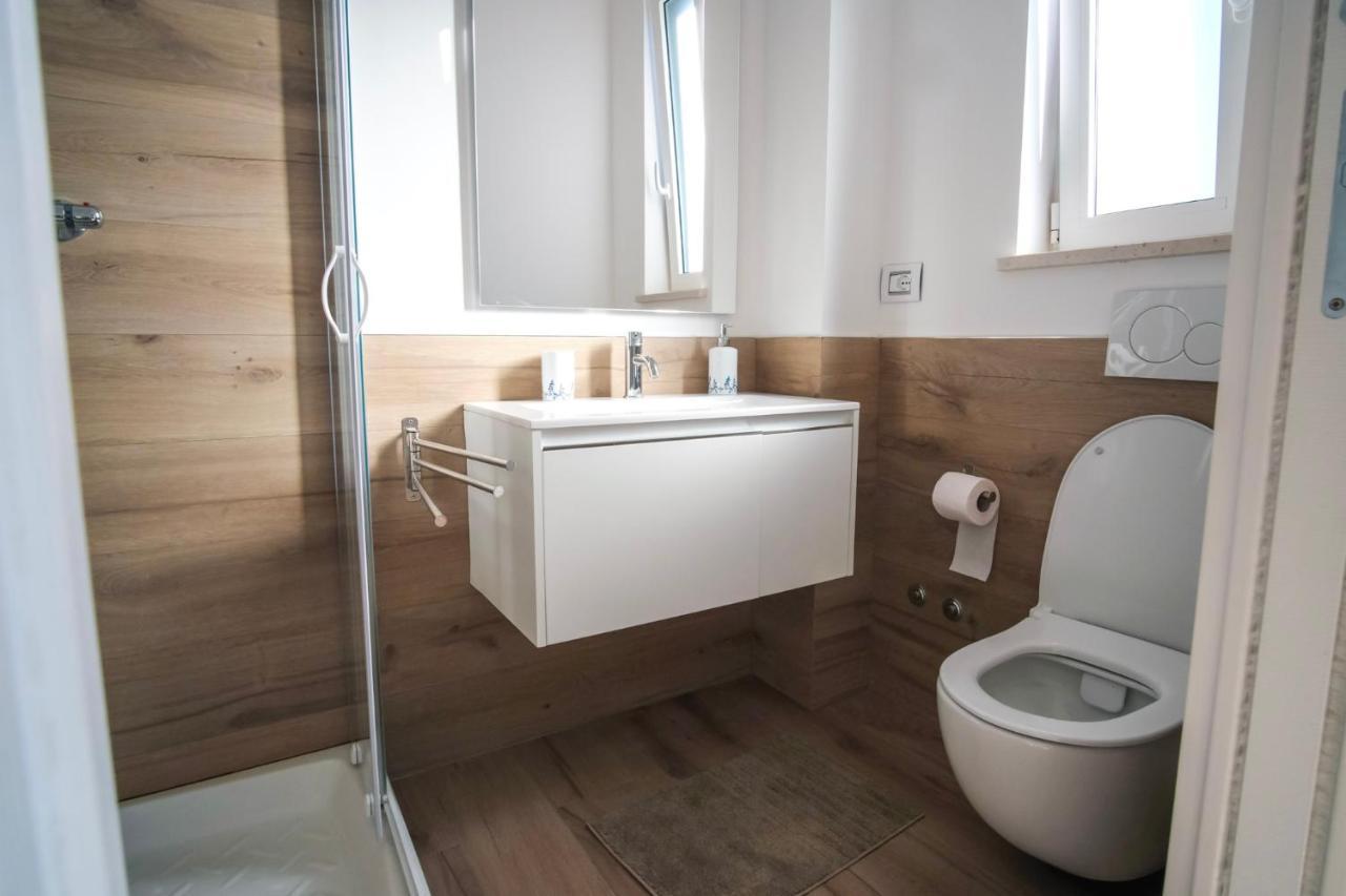 Rossani Suites&Aparts Bari Ngoại thất bức ảnh